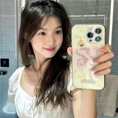推动摇篮的手